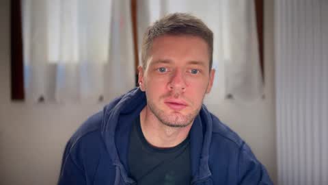 Snapshot of 2017ssseeexxx chatting on 12.05.24 Romano online show from 12.05.24