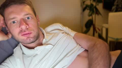 Snapshot of 2017ssseeexxx chatting on 12.10.24 Romano online show from 12.10.24