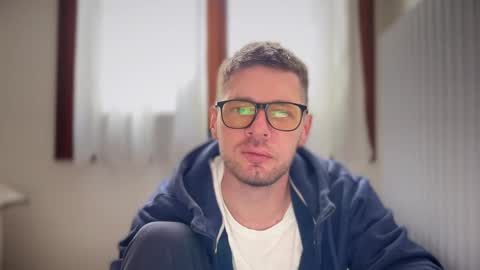 Snapshot of 2017ssseeexxx chatting on 01.11.25 Romano online show from 01.11.25