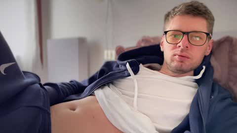 Snapshot of 2017ssseeexxx chatting on 01.31.25 Romano online show from 01.31.25