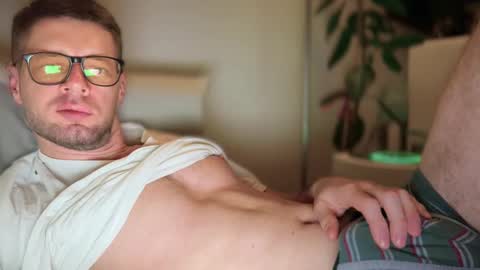 Snapshot of 2017ssseeexxx chatting on 02.19.25 Romano online show from 02.19.25