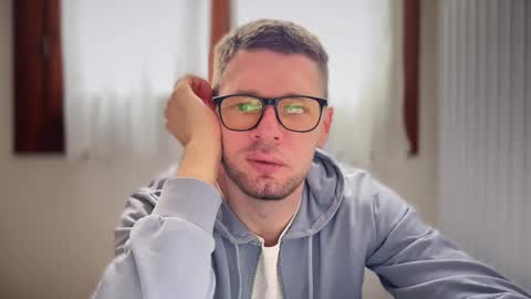 Snapshot of 2017ssseeexxx chatting on 02.22.25 Romano online show from 02.22.25