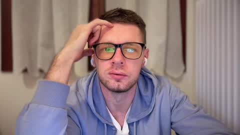 Snapshot of 2017ssseeexxx chatting on 02.22.25 Romano online show from 02.22.25