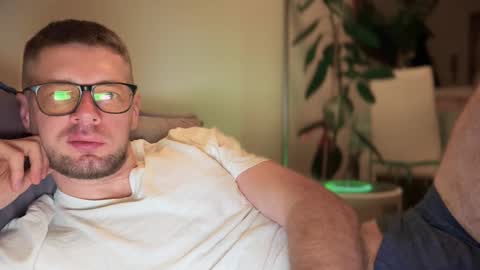 Snapshot of 2017ssseeexxx chatting on 02.25.25 Romano online show from 02.25.25