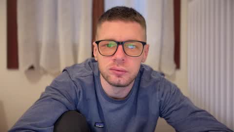 Snapshot of 2017ssseeexxx chatting on 02.26.25 Romano online show from 02.26.25