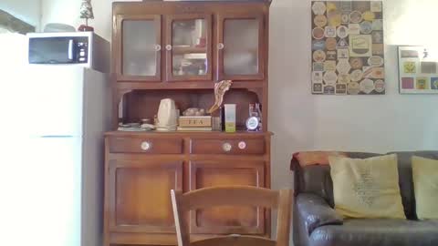 22esserre online show from 12.02.24