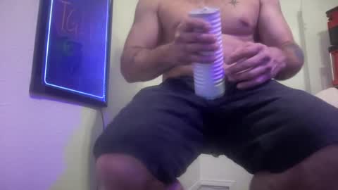 Snapshot of 2addictivelyhorny chatting on 01.04.25 Jake n Judy online show from 01.04.25