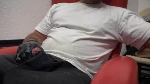 Snapshot of 2addictivelyhorny chatting on 03.11.25 Jake n Judy online show from 03.11.25