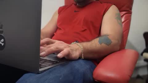 Snapshot of 2addictivelyhorny chatting on 03.11.25 Jake n Judy online show from 03.11.25