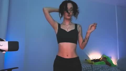 Sasha weekend from 14 to 27 November online show from 02.01.26