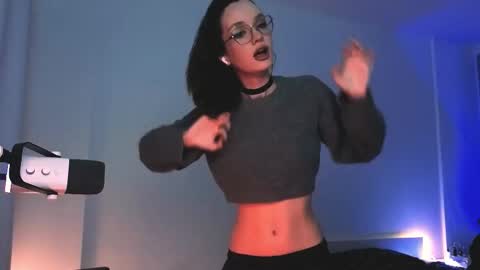 Sasha weekend from 14 to 27 November online show from 03.18.26