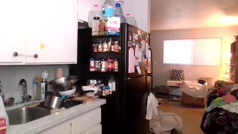 Snapshot of 2gorls1link chatting on 01.03.25 2girls1link online show from 01.03.25