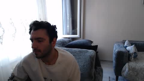Snapshot of 2handsomeman chatting on 04.24.26 Berk online show from 04.24.26