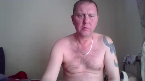 Snapshot of 2ndlipeater chatting on 05.24.26 Girts online show from 05.24.26