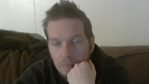 Snapshot of 2small4you83 chatting on 01.10.25 2small4you83 online show from 01.10.25