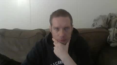 Snapshot of 2small4you83 chatting on 03.08.25 2small4you83 online show from 03.08.25