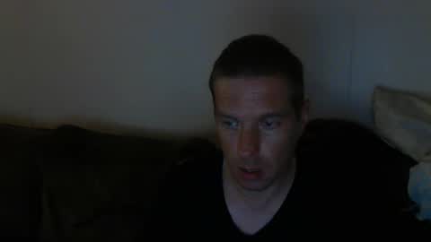 Snapshot of 2small4you83 chatting on 09.22.25 2small4you83 online show from 09.22.25