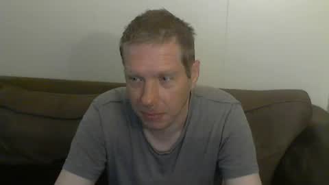 Snapshot of 2small4you83 chatting on 06.17.26 2small4you83 online show from 06.17.26