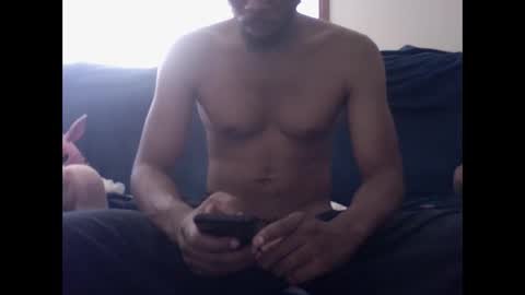 Snapshot of 2watchcock chatting on 06.10.26 Str8 Edge online show from 06.10.26