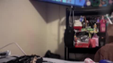 GamerBaddieLux online show from 12.23.25