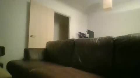 Snapshot of 33uk3 chatting on 03.03.25 33UK online show from 03.03.25