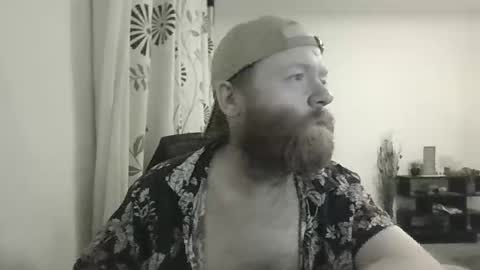 Snapshot of 33uk3 chatting on 10.17.25 33UK online show from 10.17.25