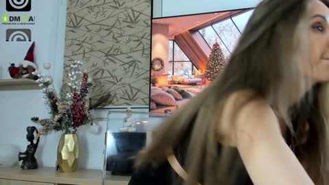 Ella online show from 01.24.25