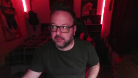 Snapshot of 3ndlessmike chatting on 04.28.26 3ndlessmike online show from 04.28.26