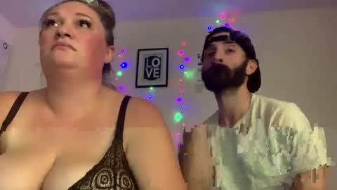 Snapshot of 420dirtybirdies chatting on 12.05.24 420DirtyBirdies online show from 12.05.24