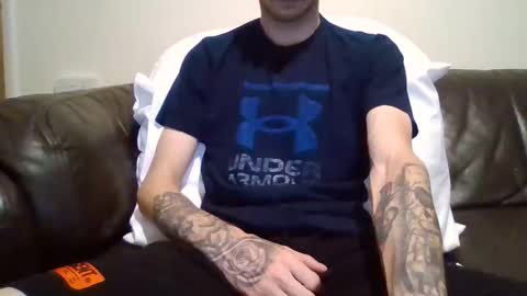 420feetloverr420 online show from 09.17.25