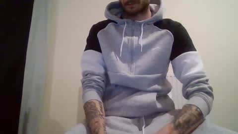 420feetloverr420 online show from 10.16.25