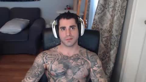 Snapshot of 420randomguy chatting on 02.16.26 Anomander Rake online show from 02.16.26