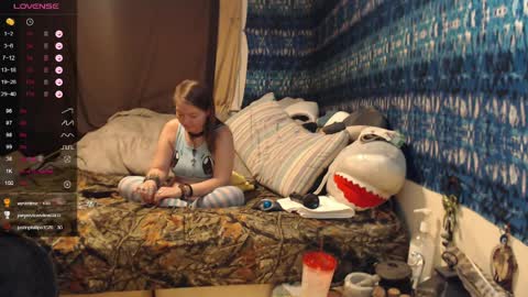 420stonerchick online show from 03.31.26