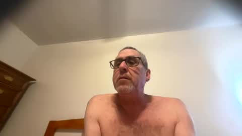 Snapshot of 4pleigh4u chatting on 02.19.25 4pleigh4u online show from 02.19.25