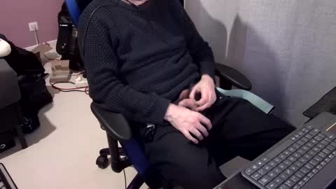 Snapshot of 55hotgboy chatting on 02.01.25 Larese Carlo online show from 02.01.25