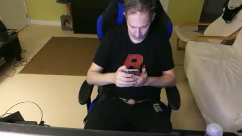 Snapshot of 55hotgboy chatting on 11.14.25 Larese Carlo online show from 11.14.25