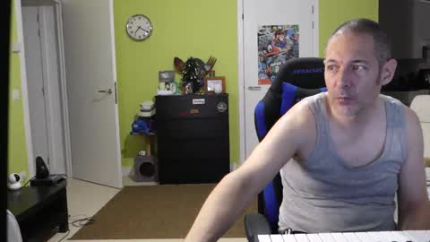 Snapshot of 55hotgboy chatting on 12.21.25 Larese Carlo online show from 12.21.25