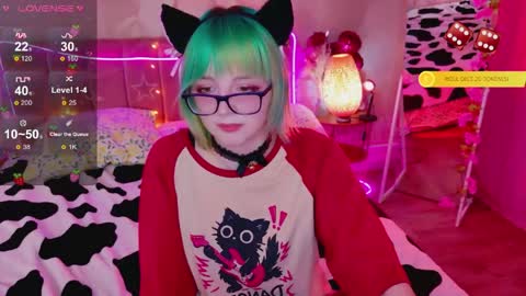 Snapshot of 666_marshmallow chatting on 04.25.26 Marsi online show from 04.25.26