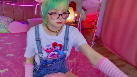 Snapshot of 666_marshmallow chatting on 05.16.26 Marsi online show from 05.16.26