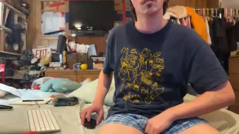 Snapshot of 69j0hndo chatting on 05.27.26 FUCKR online show from 05.27.26