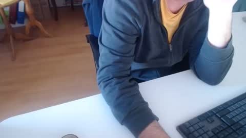 69pifpaf online show from 12.30.24