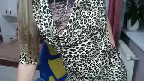 Snapshot of 69sexysecret691984 chatting on 02.16.25 69sexysecret691984 online show from 02.16.25