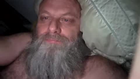Snapshot of 69singledad79 chatting on 09.17.25 69singledad79 online show from 09.17.25
