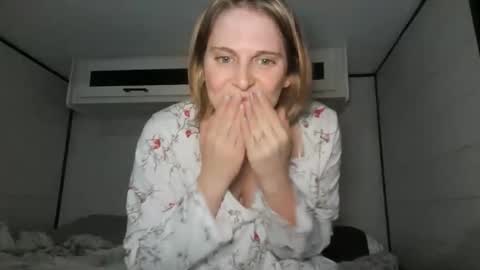 Snapshot of 69thicknhorny69 chatting on 01.12.26 69thicknhorny69 online show from 01.12.26