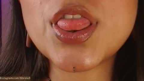 B R I E L A  online show from 02.27.26