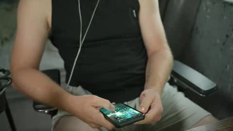 Snapshot of 6ftt6cock chatting on 12.12.24 6ftt6cock online show from 12.12.24