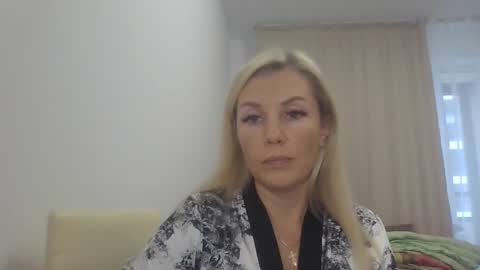 6siren online show from 10.10.25