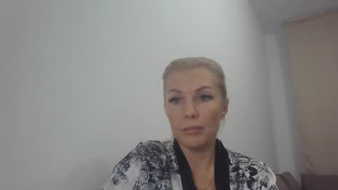 6siren online show from 10.14.25