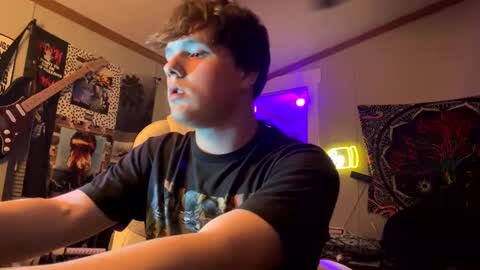 Snapshot of 710lemonade420 chatting on 02.15.25 lemonade online show from 02.15.25