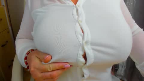 Snapshot of 777_brendi_777 chatting on 10.15.25 Brendi online show from 10.15.25